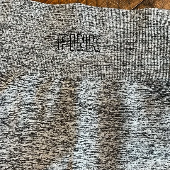 PINK Victoria's Secret Gray Seamless Leggings - Picture 3 of 4